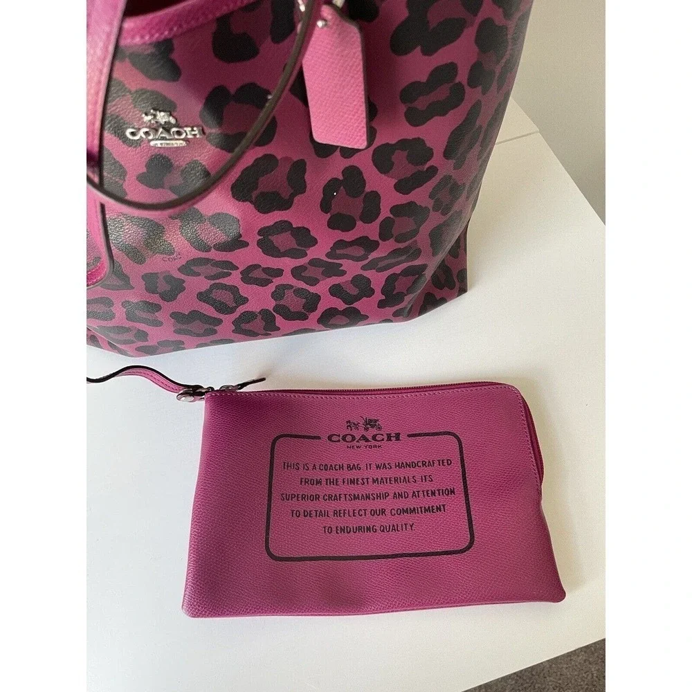 SOLD Coach Tote Bag Pink Purse + Matching Wristlet Cheeta Print Vegan Leather - Picture 6 of 10